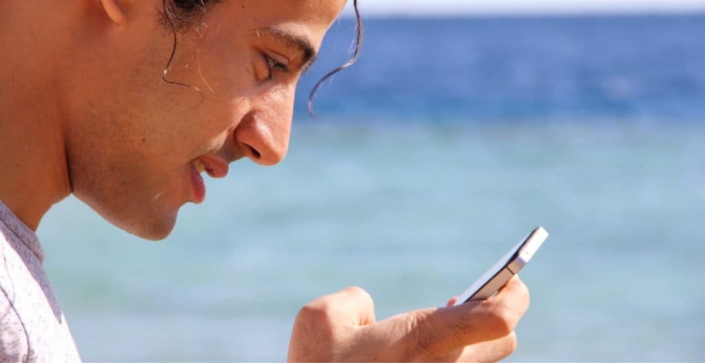 Mobile Usage at Sea